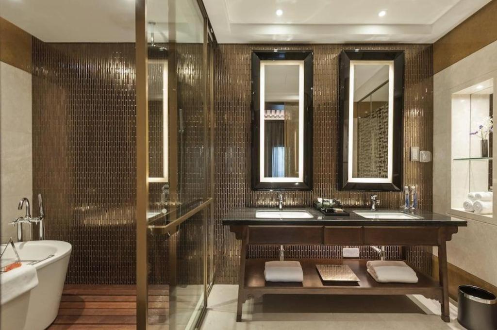 Pins De La Brume Hotel Hangzhou Exterior photo