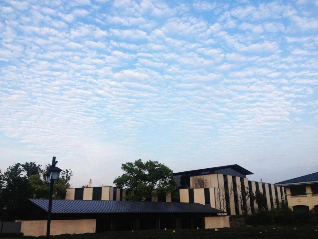 Pins De La Brume Hotel Hangzhou Exterior photo